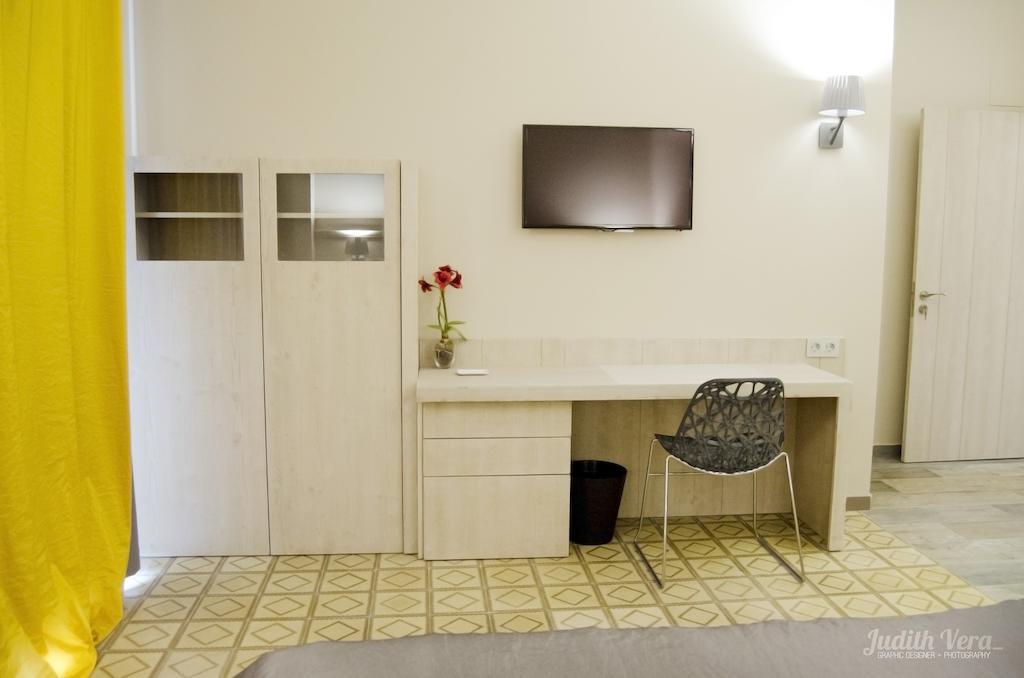 Hostal 1888 Gironella Ruang foto